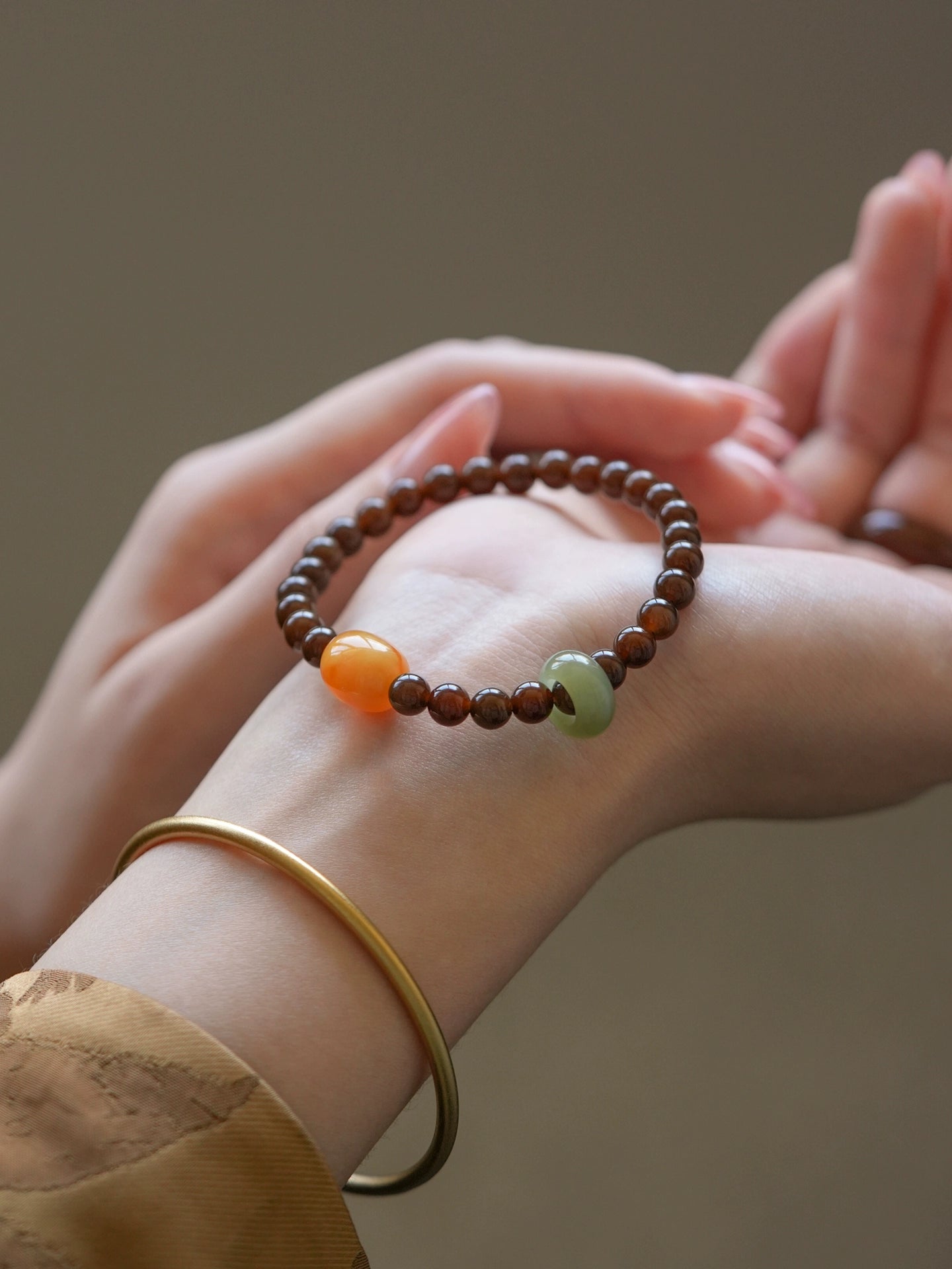 natural Hetian jade and end sugar jade bracelet